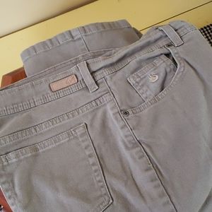 Gloria Vanderbilt Classic Straight Leg Jeans